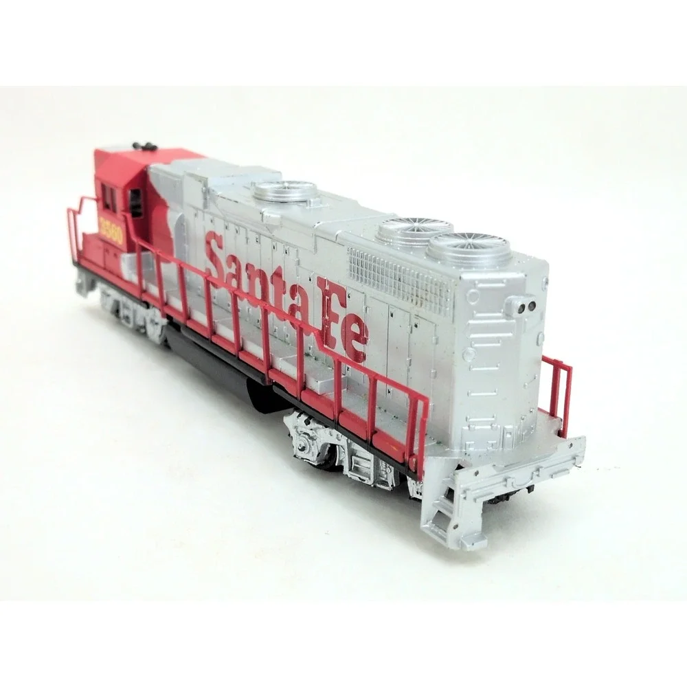 Working Life-Like Trains Powered Locomotive Santa Fe #3560. HO Scale